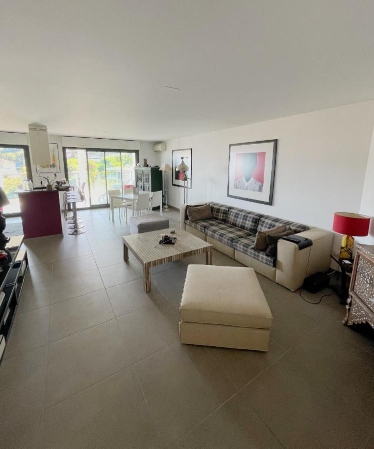 Grand 3 Pieces Avec Terrasse Vue Mer Tout Confort بوزولي المظهر الخارجي الصورة